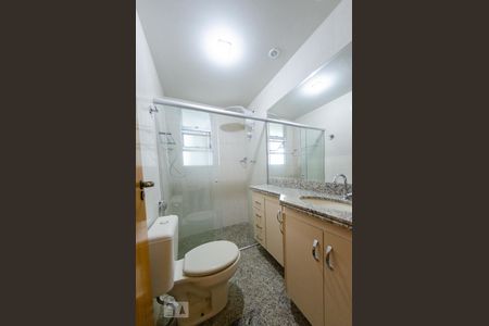 Apartamento para alugar com 280m², 5 quartos e 4 vagas Apartamento para alugar com 280m², 5 quartos e 4 vagasBanheiro social 1