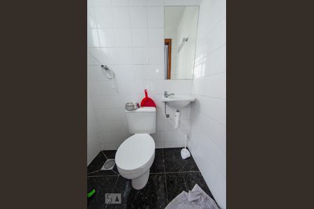 Apartamento para alugar com 280m², 5 quartos e 4 vagas Apartamento para alugar com 280m², 5 quartos e 4 vagasBanheiro de serviço