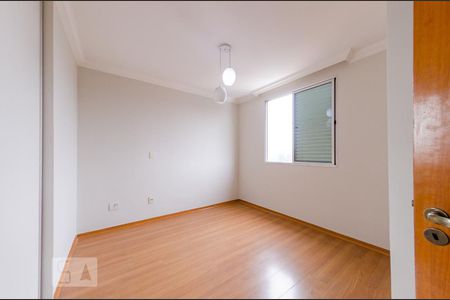 Apartamento para alugar com 280m², 5 quartos e 4 vagas Apartamento para alugar com 280m², 5 quartos e 4 vagasSuíte