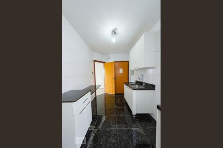 Apartamento para alugar com 280m², 5 quartos e 4 vagas Apartamento para alugar com 280m², 5 quartos e 4 vagasCozinha