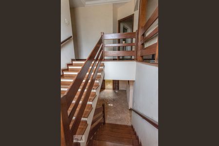 Escada de casa à venda com 3 quartos, 260m² em Parque Via Norte, Campinas