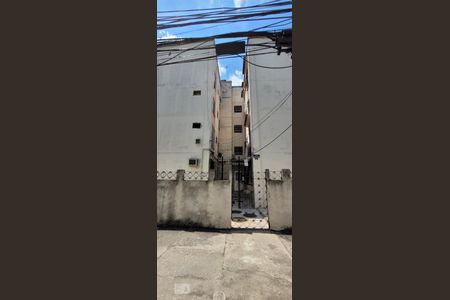 Apartamento para alugar com 50m², 2 quartos e 1 vaga Apartamento para alugar com 50m², 2 quartos e 1 vagaFachada