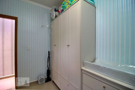 Apartamento à venda com 100m², 2 quartos e 2 vagasQuarto 2