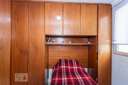 Apartamento à venda com 64m², 3 quartos e 1 vagaQuarto 2