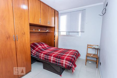 Apartamento à venda com 64m², 3 quartos e 1 vagaQuarto 2