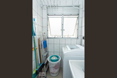 Apartamento à venda com 64m², 3 quartos e 1 vagaÁrea de Serviço