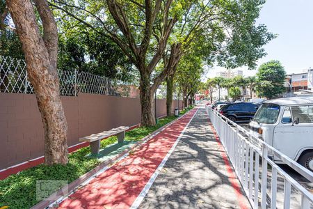 Apartamento à venda com 64m², 3 quartos e 1 vagaÁrea comum - Pista corrida