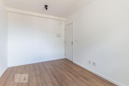 Sala de apartamento para alugar com 2 quartos, 46m² em Jardim Utinga, Santo André