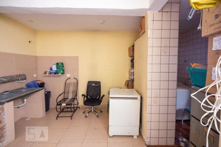 Casa à venda com 123m², 4 quartos e 2 vagasLavanderia