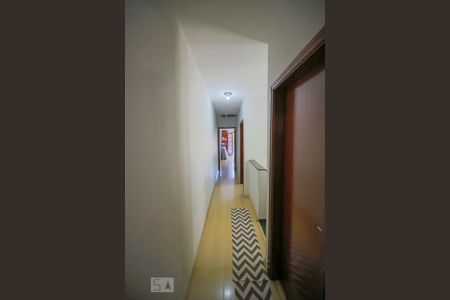 Casa à venda com 123m², 4 quartos e 2 vagasCorredor Quartos