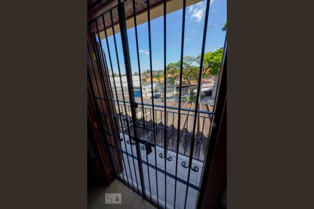 Casa à venda com 123m², 4 quartos e 2 vagasSuite