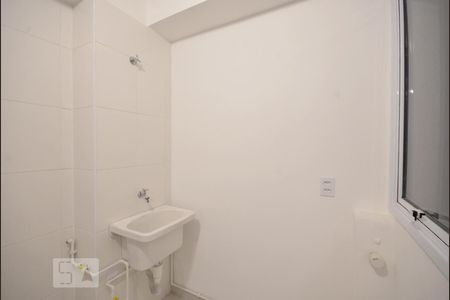 Apartamento à venda com 38m², 2 quartos e sem vaga Apartamento à venda com 38m², 2 quartos e sem vagaArea de Serviço
