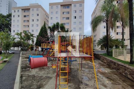 Apartamento para alugar com 60m², 2 quartos e 1 vaga Apartamento para alugar com 60m², 2 quartos e 1 vagaÁrea comum - Playground