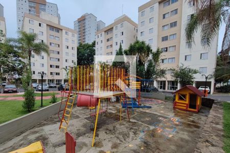 Apartamento para alugar com 60m², 2 quartos e 1 vaga Apartamento para alugar com 60m², 2 quartos e 1 vagaÁrea comum - Playground