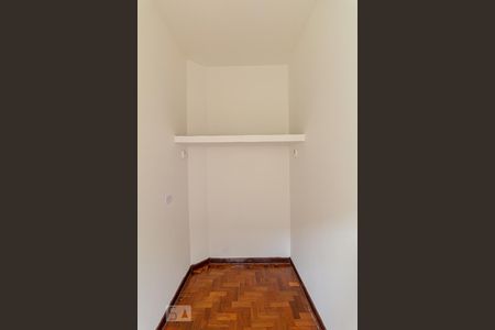 Apartamento para alugar com 145m², 2 quartos e sem vagaQuarto de Serviço