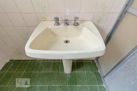 Apartamento para alugar com 145m², 2 quartos e sem vagaBanheiro