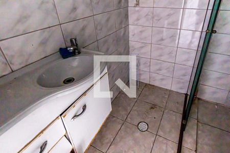 Banheiro de apartamento à venda com 1 quarto, 45m² em Santa Ifigênia, São Paulo