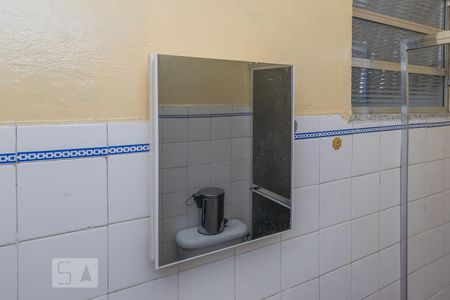 Apartamento para alugar com 45m², 2 quartos e sem vagaBanheiro - Armário