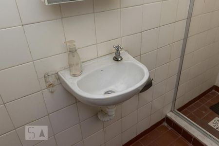 Apartamento para alugar com 45m², 2 quartos e sem vagaBanheiro