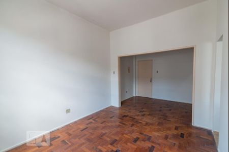 Sala/Quarto de kitnet/studio para alugar com 1 quarto, 32m² em São Cristóvão, Rio de Janeiro