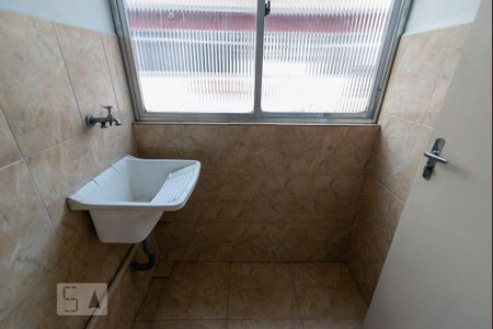 Studio para alugar com 32m², 1 quarto e sem vaga Studio para alugar com 32m², 1 quarto e sem vagaÁrea de Serviço