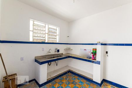 Casa à venda com 150m², 4 quartos e 1 vaga Casa à venda com 150m², 4 quartos e 1 vagaCozinha