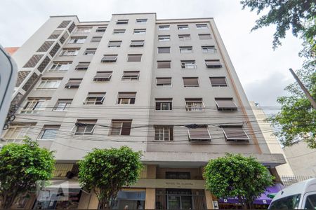 Fachada de apartamento para alugar com 1 quarto, 70m² em Vila Buarque, São Paulo
