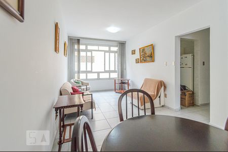 Sala de apartamento para alugar com 1 quarto, 70m² em Vila Buarque, São Paulo