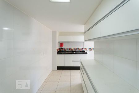 Apartamento à venda com 115m², 3 quartos e 2 vagasCozinha e Área de Serviço