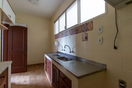 Apartamento para alugar com 135m², 3 quartos e 1 vaga Apartamento para alugar com 135m², 3 quartos e 1 vagaCozinha