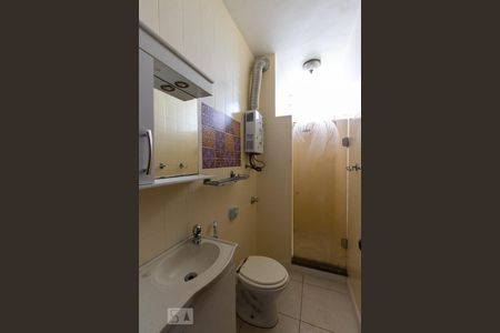 Apartamento para alugar com 135m², 3 quartos e 1 vaga Apartamento para alugar com 135m², 3 quartos e 1 vagaBanheiro