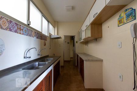 Apartamento para alugar com 135m², 3 quartos e 1 vaga Apartamento para alugar com 135m², 3 quartos e 1 vagaCozinha