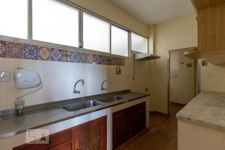 Apartamento para alugar com 135m², 3 quartos e 1 vaga Apartamento para alugar com 135m², 3 quartos e 1 vagaCozinha