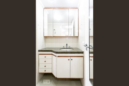 Apartamento à venda com 120m², 3 quartos e 2 vagasBanheiro da Suite