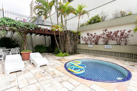 Apartamento à venda com 120m², 3 quartos e 2 vagasPiscina