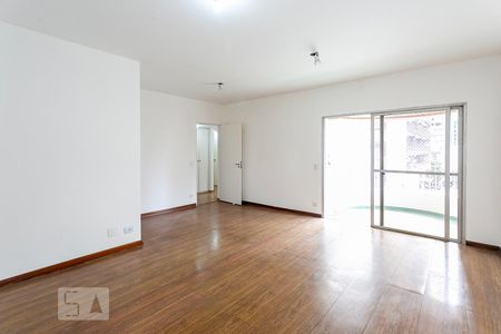 Sala de apartamento à venda com 3 quartos, 120m² em Pinheiros, São Paulo