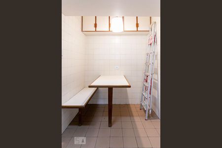 Apartamento à venda com 120m², 3 quartos e 2 vagasCozinha