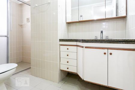 Apartamento à venda com 120m², 3 quartos e 2 vagasBanheiro da Suite