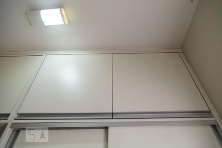 Apartamento à venda com 79m², 3 quartos e 2 vagasArmário do Quarto de Serviço