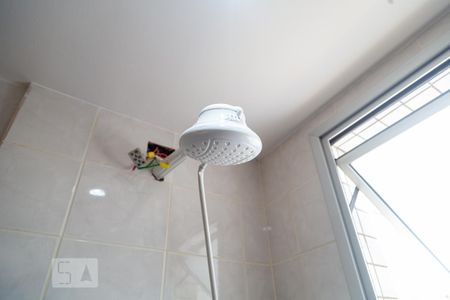 Apartamento à venda com 79m², 3 quartos e 2 vagasChuveiro do Banheiro Social