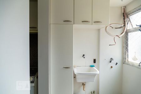 Apartamento à venda com 79m², 3 quartos e 2 vagasArmário da Área de Serviço