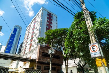Apartamento à venda com 79m², 3 quartos e 2 vagasFachada