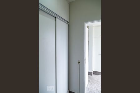 Apartamento à venda com 79m², 3 quartos e 2 vagasQuarto de Serviço