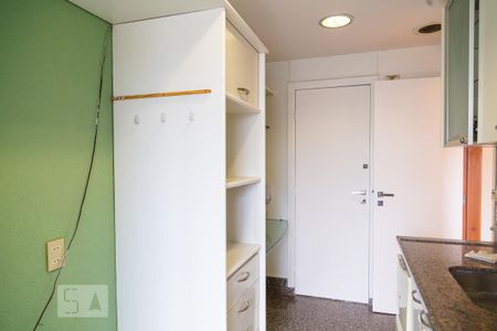 Apartamento à venda com 79m², 3 quartos e 2 vagasCozinha