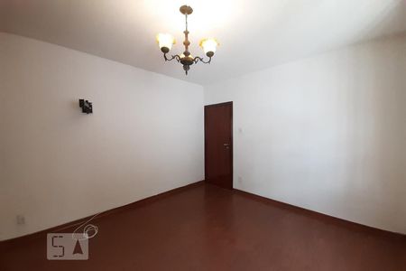 Casa à venda com 257m², 3 quartos e 4 vagas Casa à venda com 257m², 3 quartos e 4 vagasQuarto 3 - Suíte