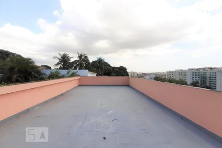Casa à venda com 257m², 3 quartos e 4 vagas Casa à venda com 257m², 3 quartos e 4 vagasTerraço