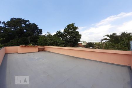 Casa à venda com 257m², 3 quartos e 4 vagas Casa à venda com 257m², 3 quartos e 4 vagasTerraço