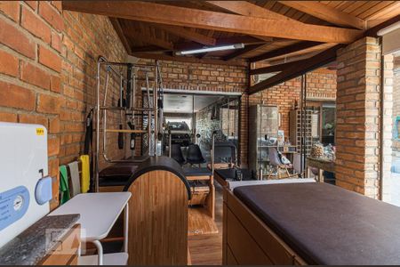 Casa à venda com 340m², 3 quartos e 3 vagasArea Pilates