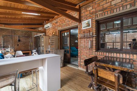 Casa à venda com 340m², 3 quartos e 3 vagasArea Gourmet