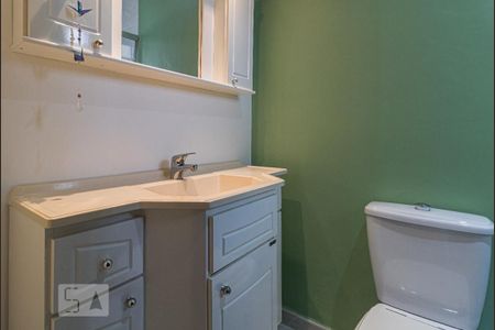 Casa à venda com 340m², 3 quartos e 3 vagasBanheiro Social